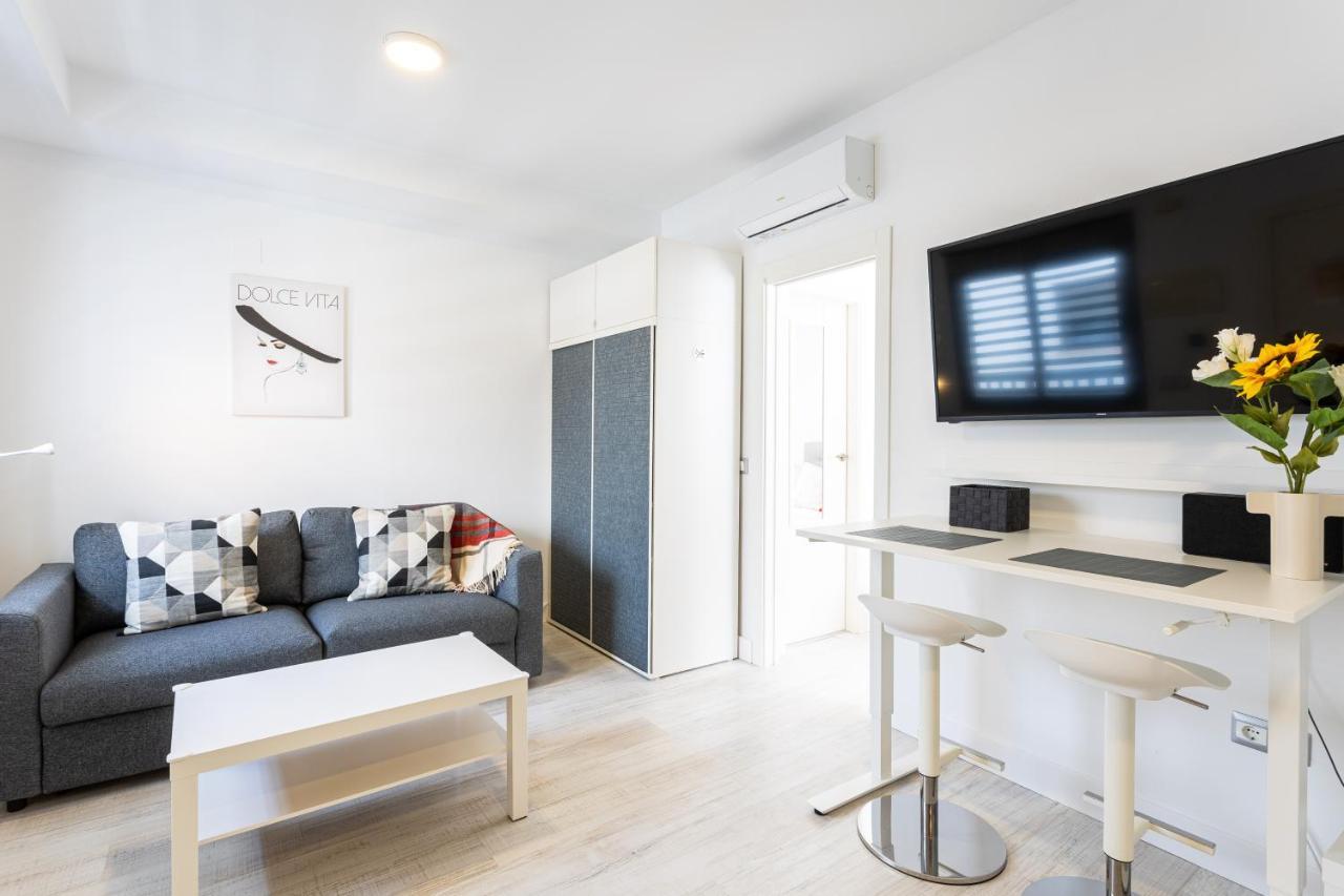 Appartement Holidays2Malaga Dos Aceras Extérieur photo